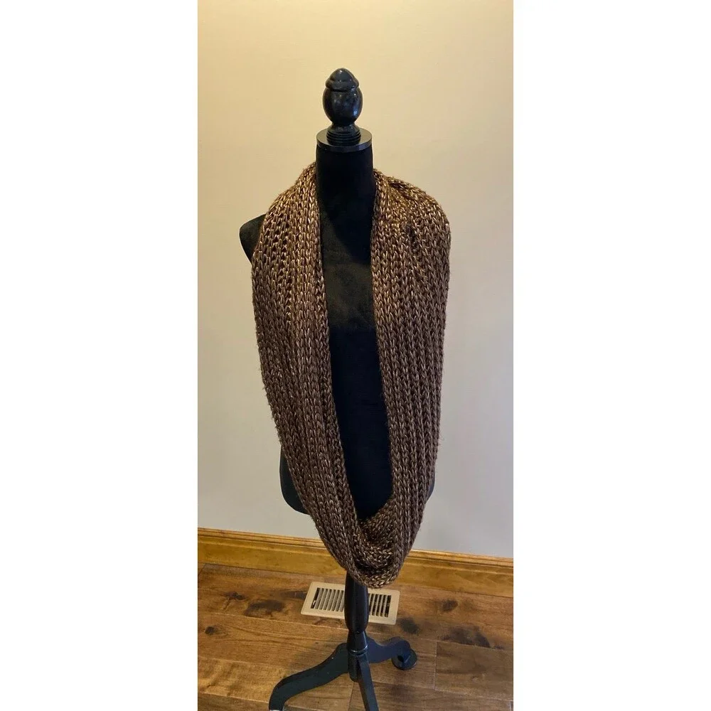 Scarf‎ Talla Unica Brown Bronze Unity Infinity  Open Weave Knit Super Soft Chic